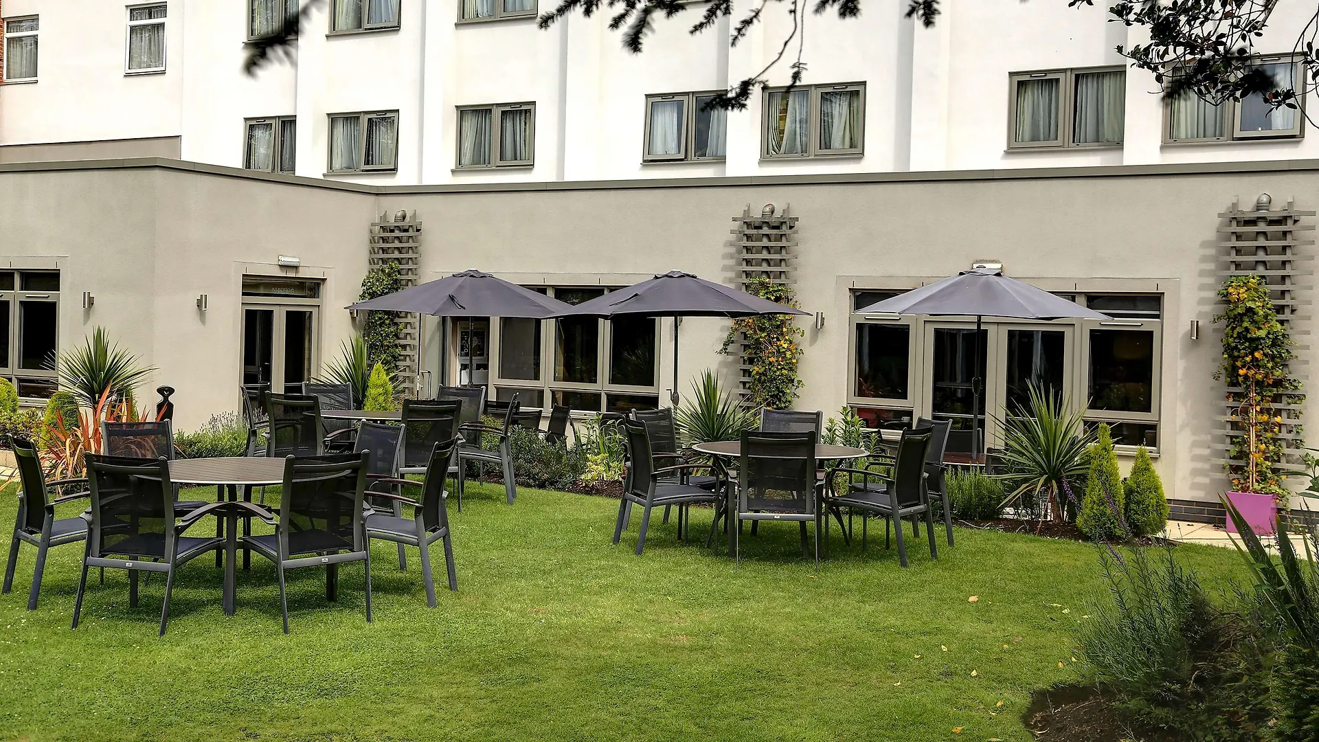 Best Western Plus Pinewood Manchester Airport-Wilmslow Hotel Aparthotel