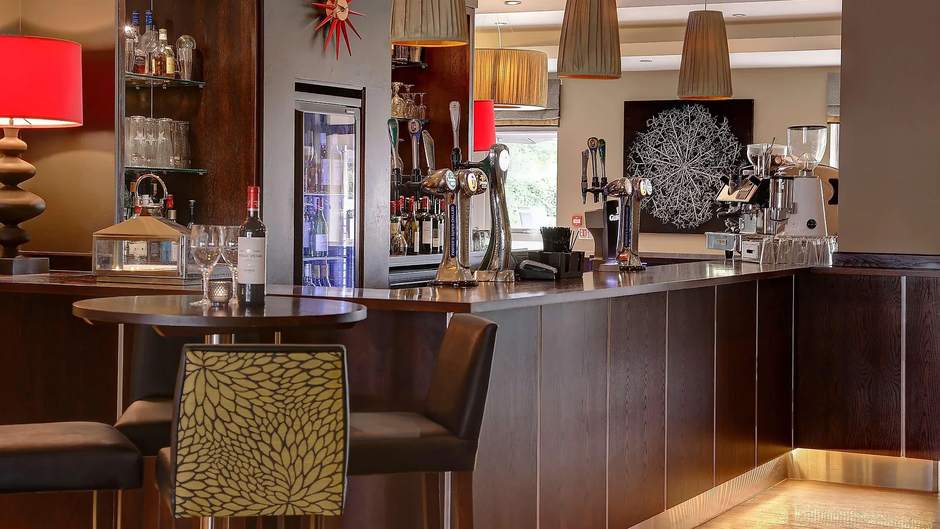 Ξενοδοχείο με διαμερίσματα Best Western Plus Pinewood Manchester Airport-Wilmslow Hotel