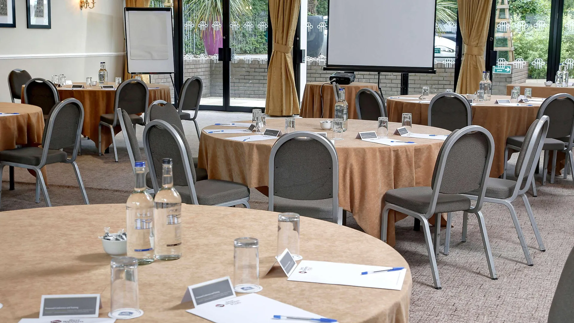 Best Western Plus Pinewood Manchester Airport-Wilmslow Hotel Aparthotel
