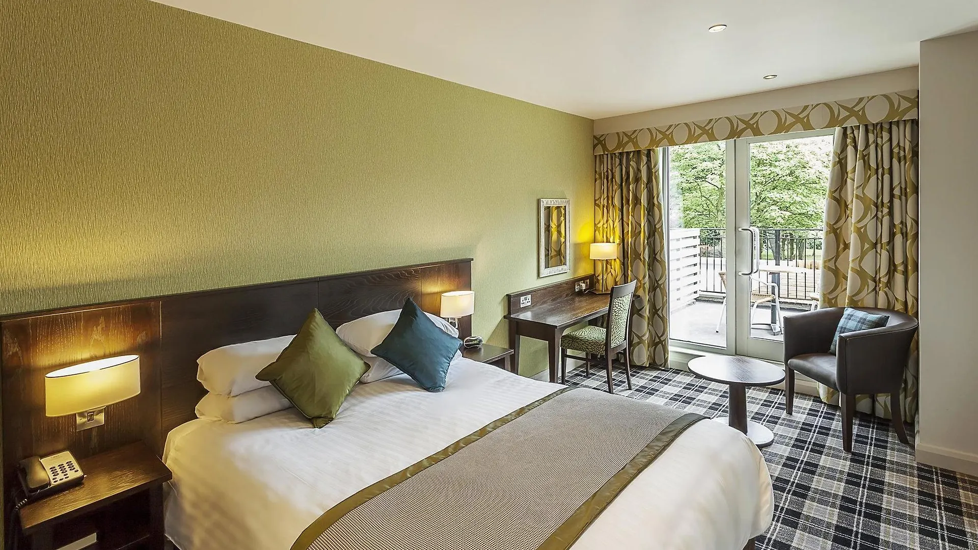 Best Western Plus Pinewood Manchester Airport-Wilmslow Hotel