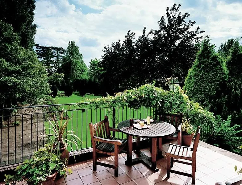 Best Western Plus Pinewood Manchester Airport-Wilmslow Hotel Ξενοδοχείο με διαμερίσματα Ουίλμσλοου