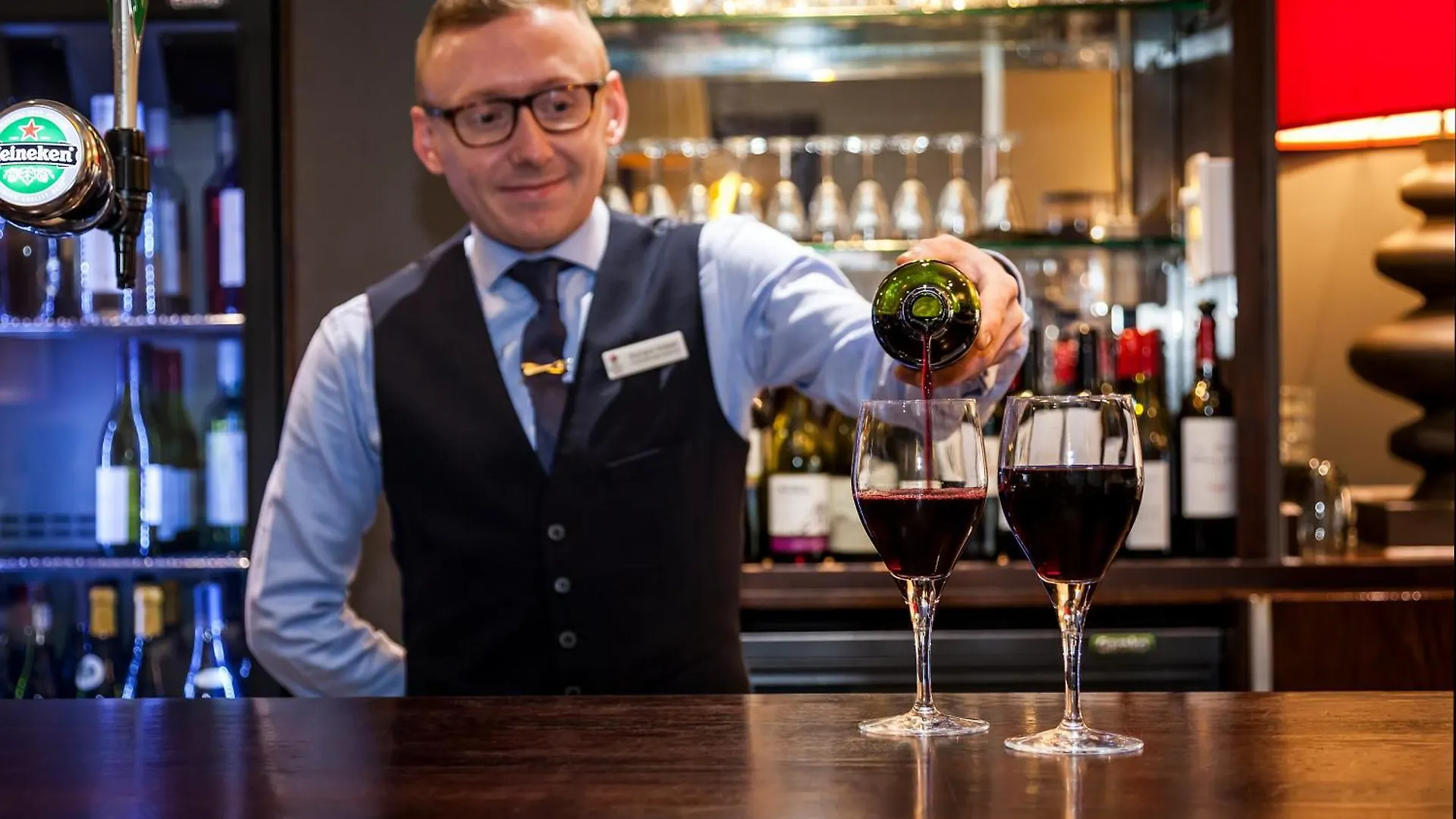 Best Western Plus Pinewood Manchester Airport-Wilmslow Hotel Ξενοδοχείο με διαμερίσματα Ουίλμσλοου