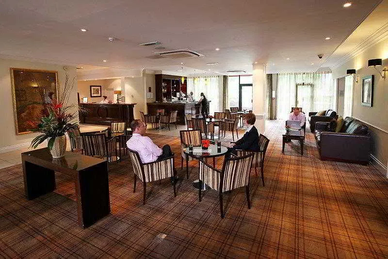 Ξενοδοχείο με διαμερίσματα Best Western Plus Pinewood Manchester Airport-Wilmslow Hotel