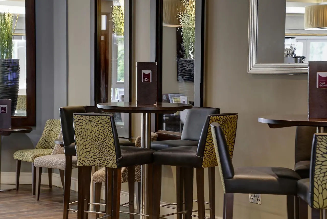 Best Western Plus Pinewood Manchester Airport-Wilmslow Hotel Aparthotel